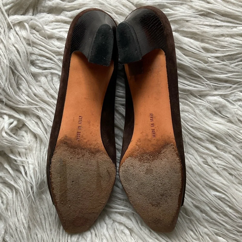 Salvatore Ferragamo Brown Suede Leather Snake Embossed Toe Cap Pump Heels Size 8